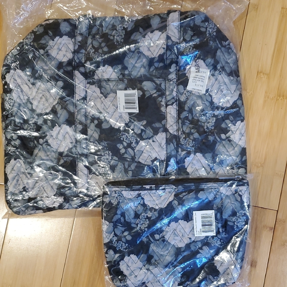 Quilted Floral Travel Set